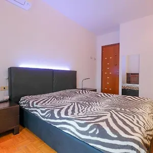 Intero Alloggio: Apartament
